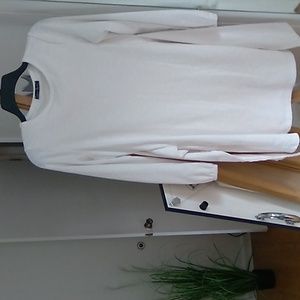 SOLD! 💥Pretty Garden White Dress